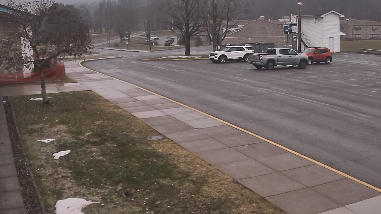 Thumbnail for current weather camera view from Allegheny Clarion Valley SHS in Richland Township, Pennsylvania