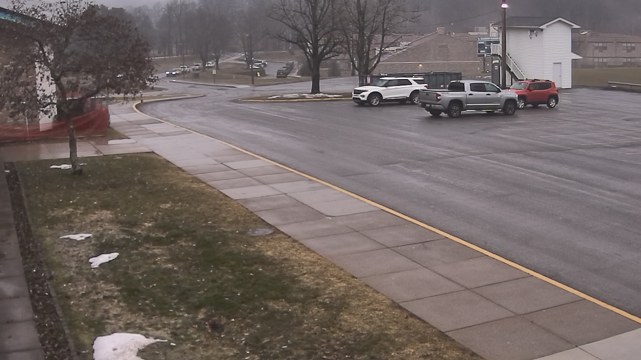 Thumbnail for current weather camera view from Allegheny Clarion Valley SHS in Richland Township, Pennsylvania