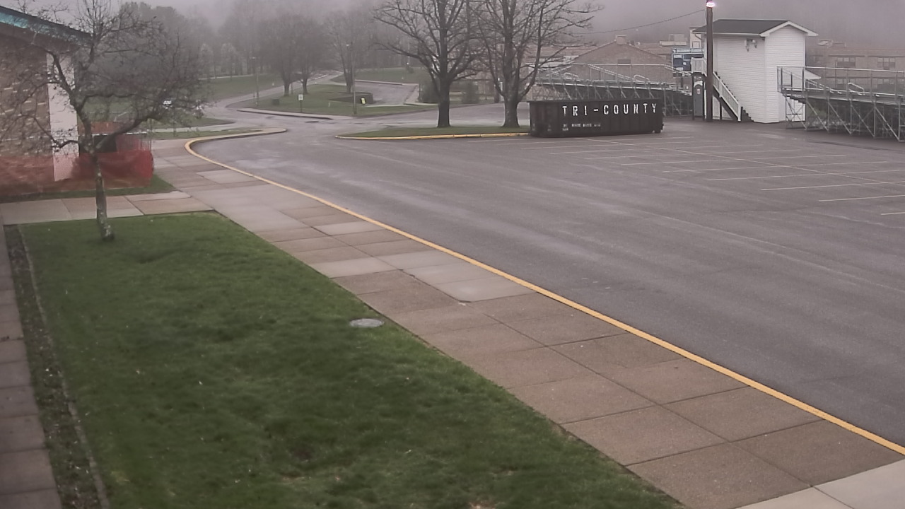 Thumbnail for current weather camera view from Allegheny Clarion Valley SHS in Richland Township, Pennsylvania