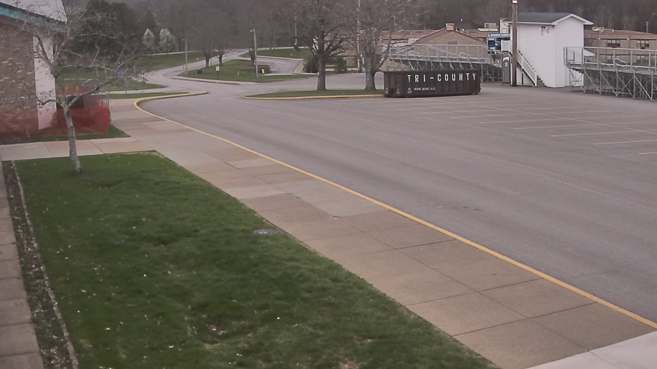 Thumbnail for current weather camera view from Allegheny Clarion Valley SHS in Richland Township, Pennsylvania