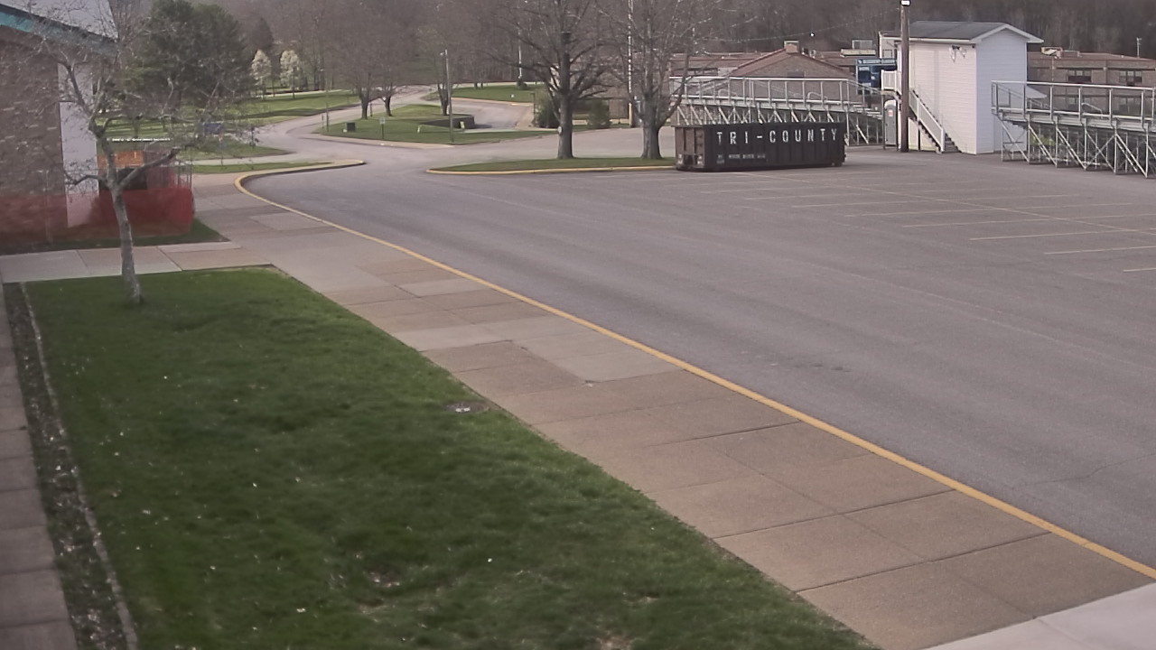 Thumbnail for current weather camera view from Allegheny Clarion Valley SHS in Richland Township, Pennsylvania