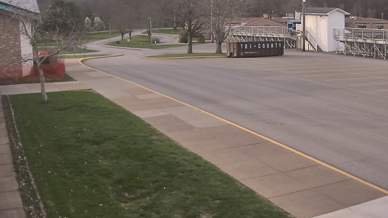 Thumbnail for current weather camera view from Allegheny Clarion Valley SHS in Richland Township, Pennsylvania