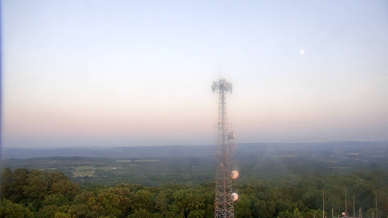 Thumbnail for current weather camera view from Kessler Mountain in Fayetteville, Arkansas