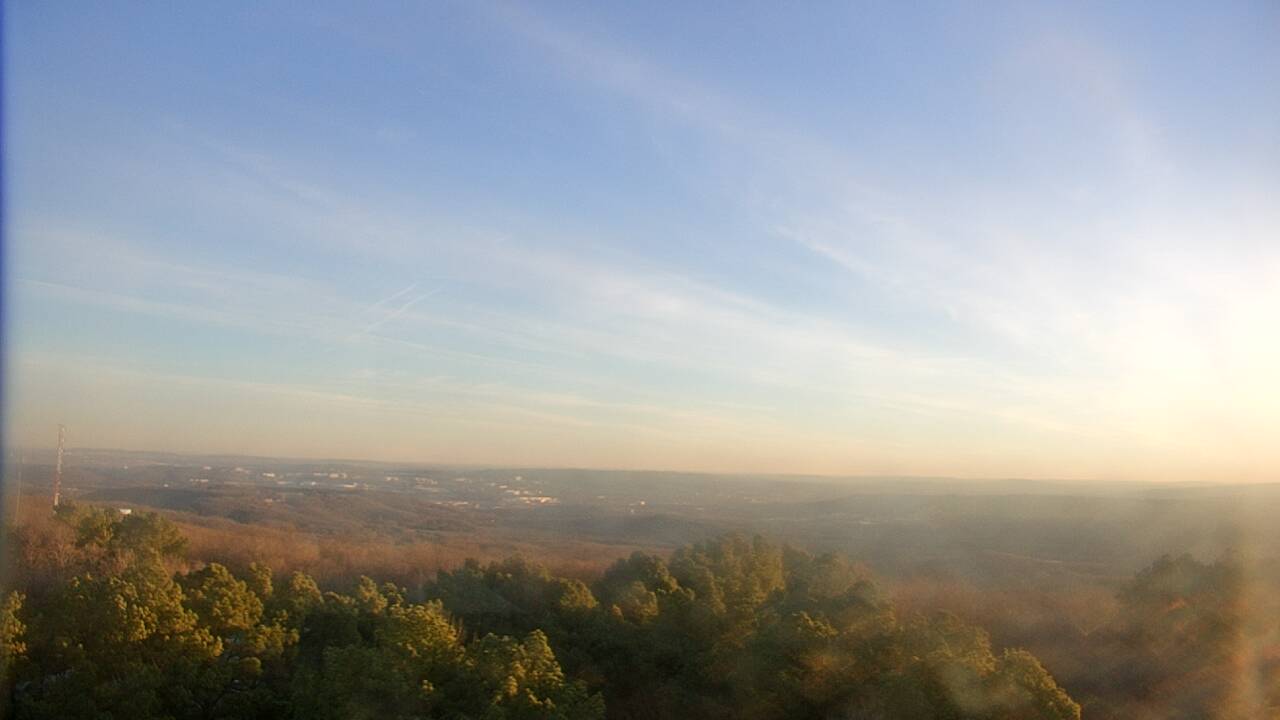 Thumbnail for current weather camera view from Kessler Mountain in Fayetteville, Arkansas