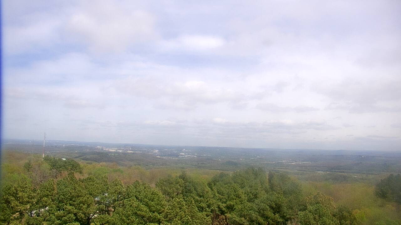 Thumbnail for current weather camera view from Kessler Mountain in Fayetteville, Arkansas