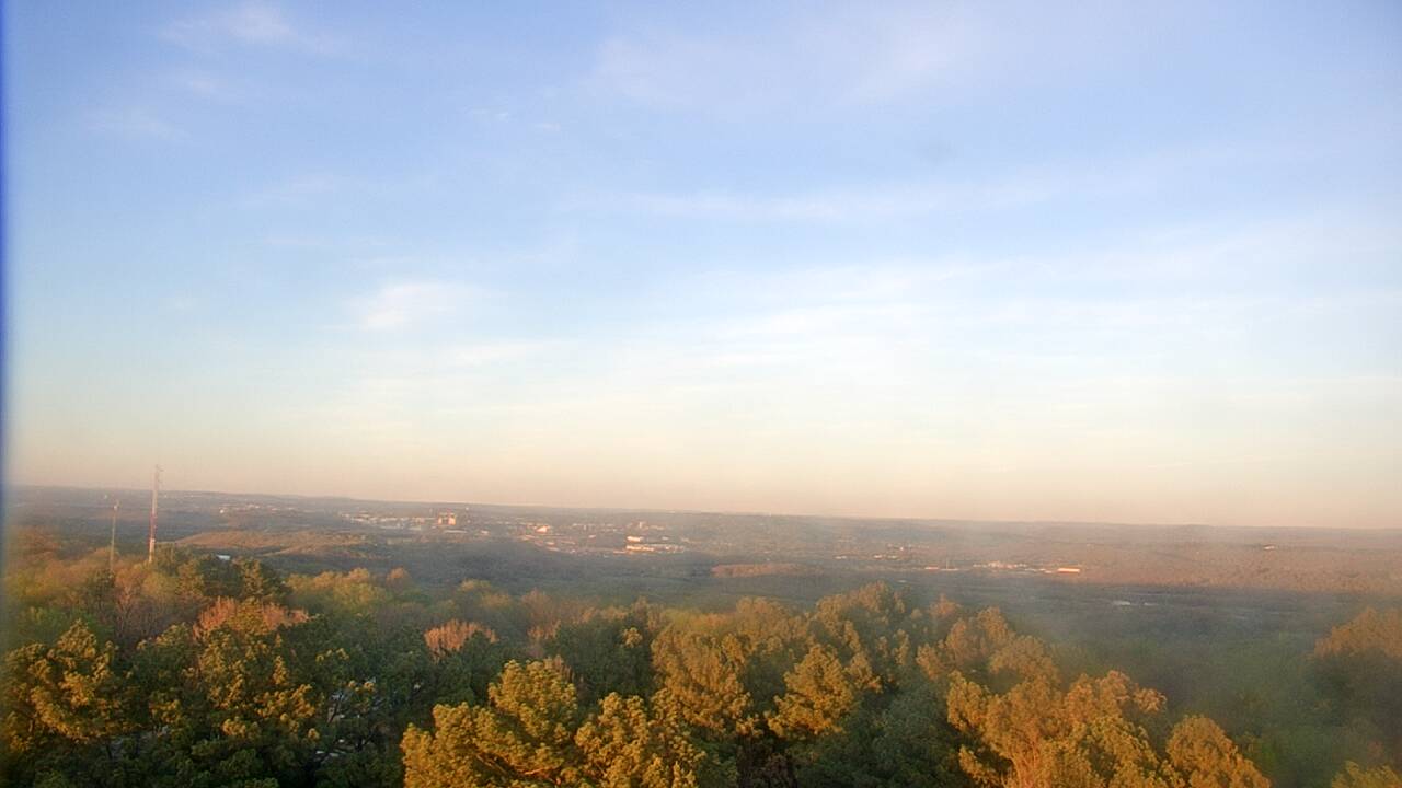 Thumbnail for current weather camera view from Kessler Mountain in Fayetteville, Arkansas