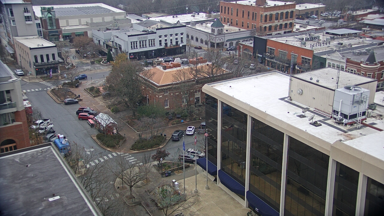 Thumbnail for current weather camera view from The Graduate Hotel in Fayetteville, Arkansas