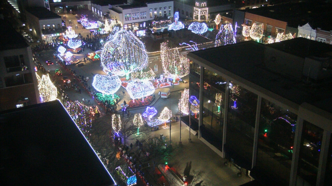 Thumbnail for current weather camera view from The Graduate Hotel in Fayetteville, Arkansas