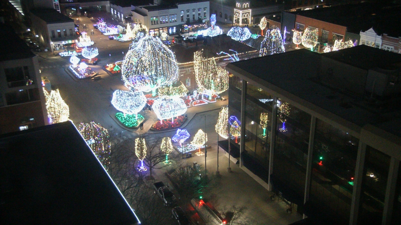 Thumbnail for current weather camera view from The Graduate Hotel in Fayetteville, Arkansas