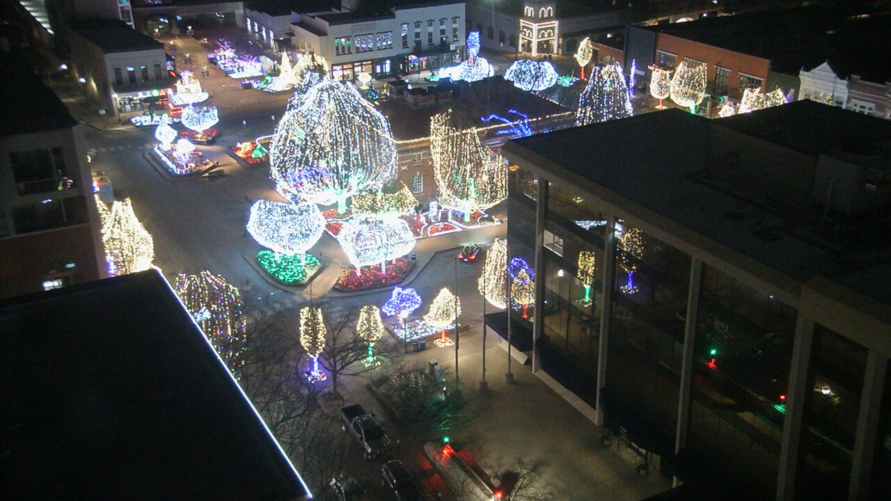 Thumbnail for current weather camera view from The Graduate Hotel in Fayetteville, Arkansas
