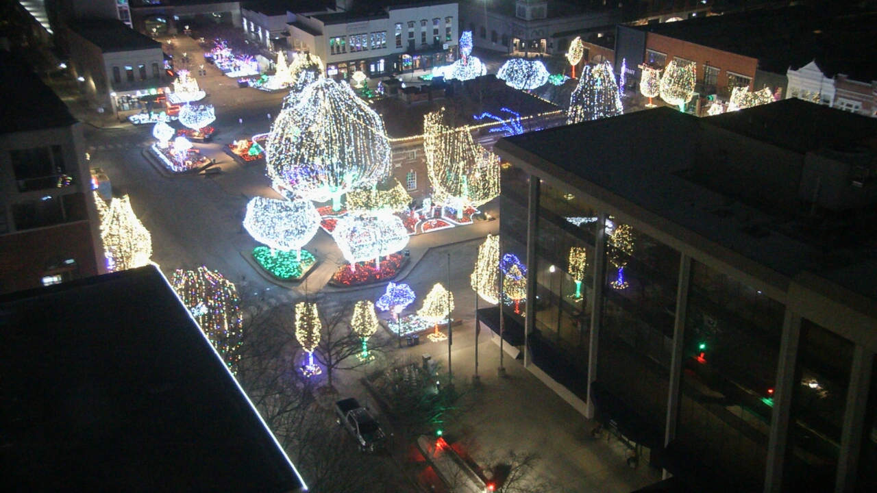 Thumbnail for current weather camera view from The Graduate Hotel in Fayetteville, Arkansas