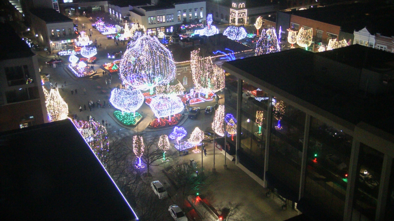 Thumbnail for current weather camera view from The Graduate Hotel in Fayetteville, Arkansas
