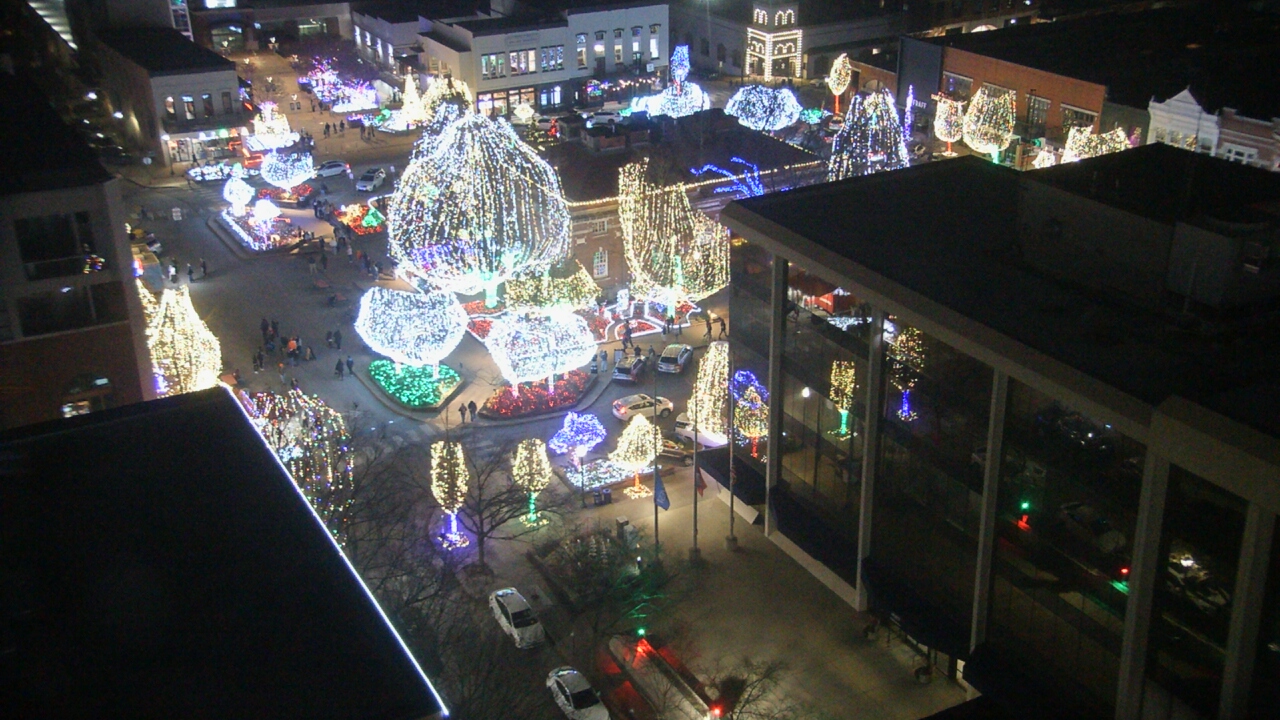 Thumbnail for current weather camera view from The Graduate Hotel in Fayetteville, Arkansas