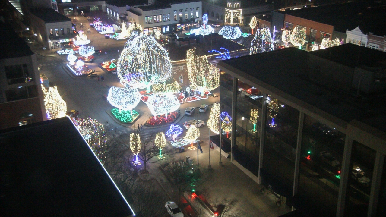 Thumbnail for current weather camera view from The Graduate Hotel in Fayetteville, Arkansas