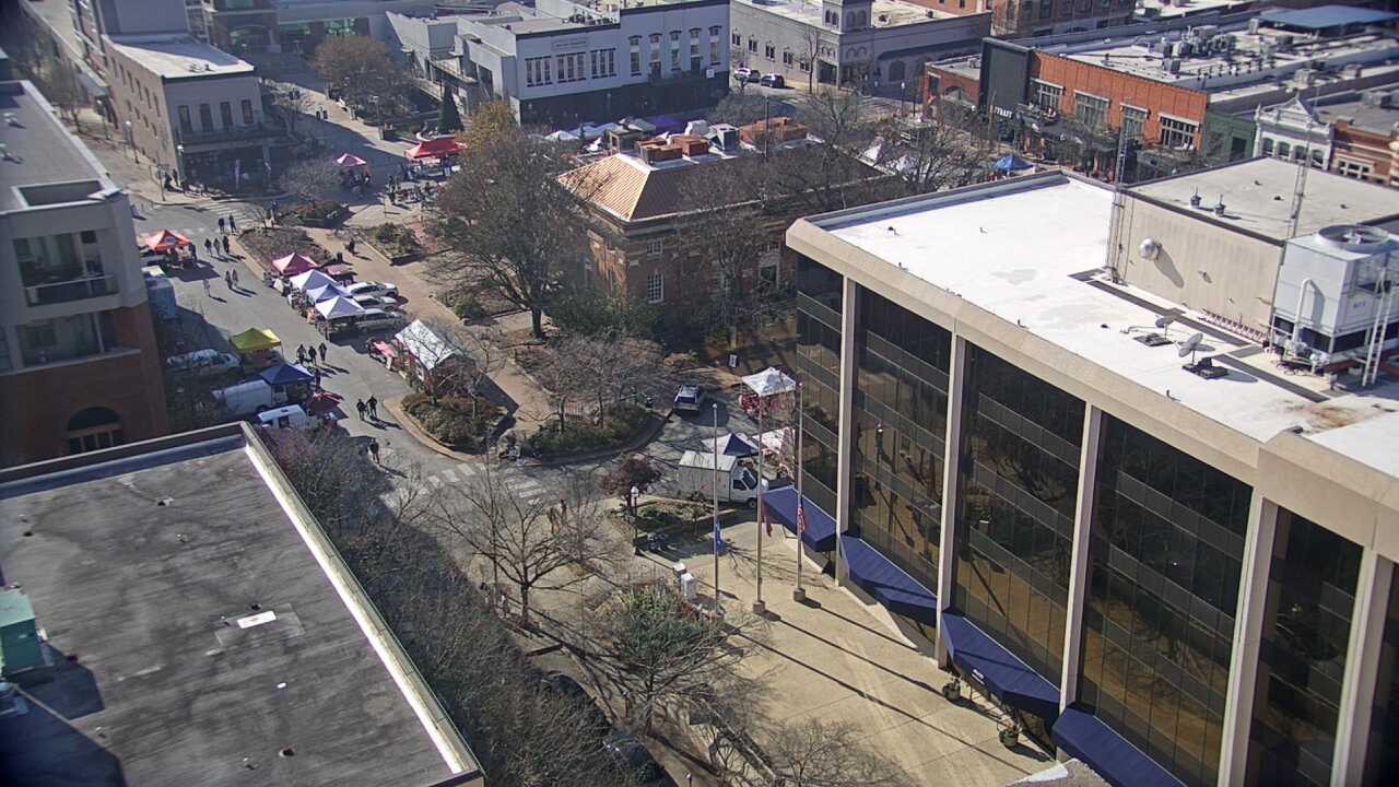 Thumbnail for current weather camera view from The Graduate Hotel in Fayetteville, Arkansas