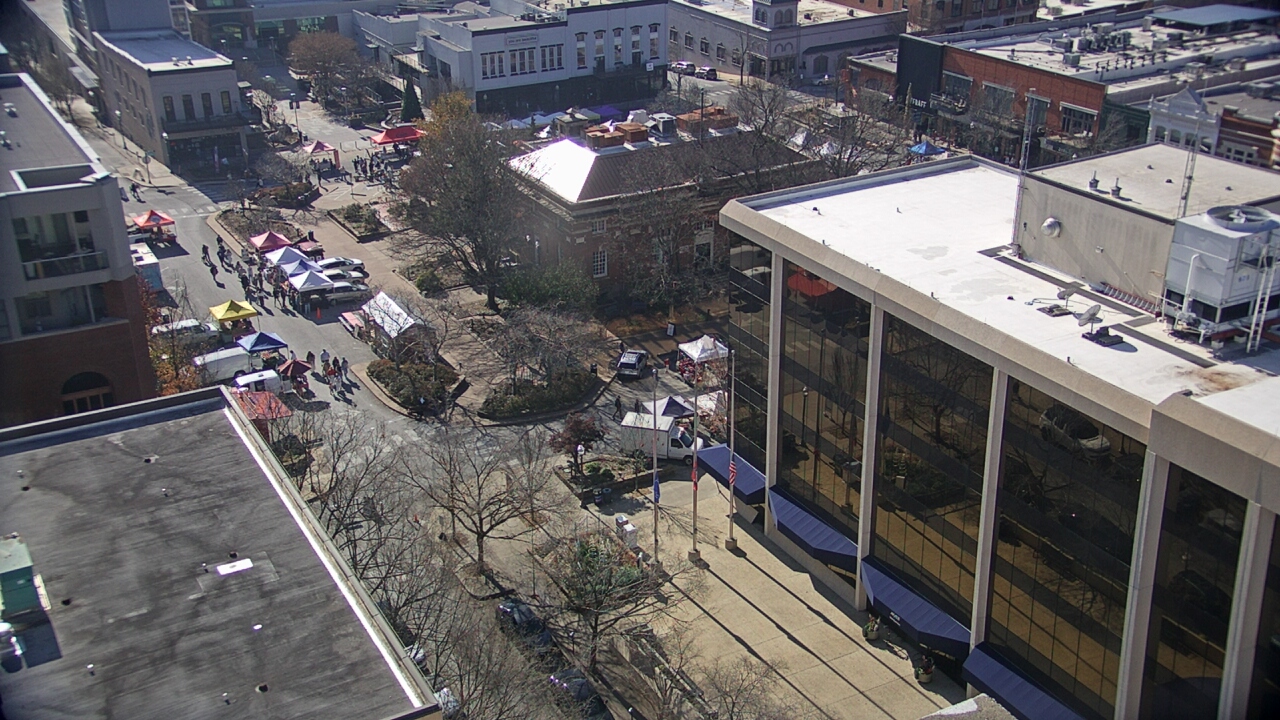 Thumbnail for current weather camera view from The Graduate Hotel in Fayetteville, Arkansas