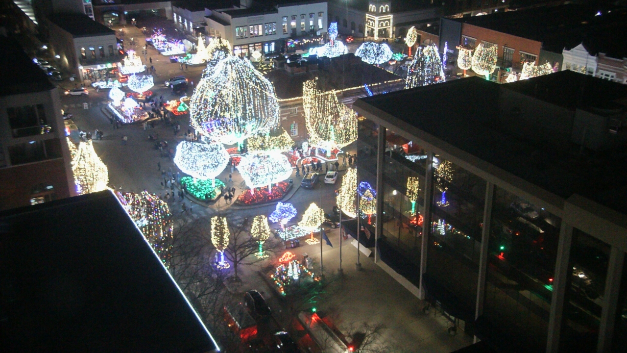 Thumbnail for current weather camera view from The Graduate Hotel in Fayetteville, Arkansas