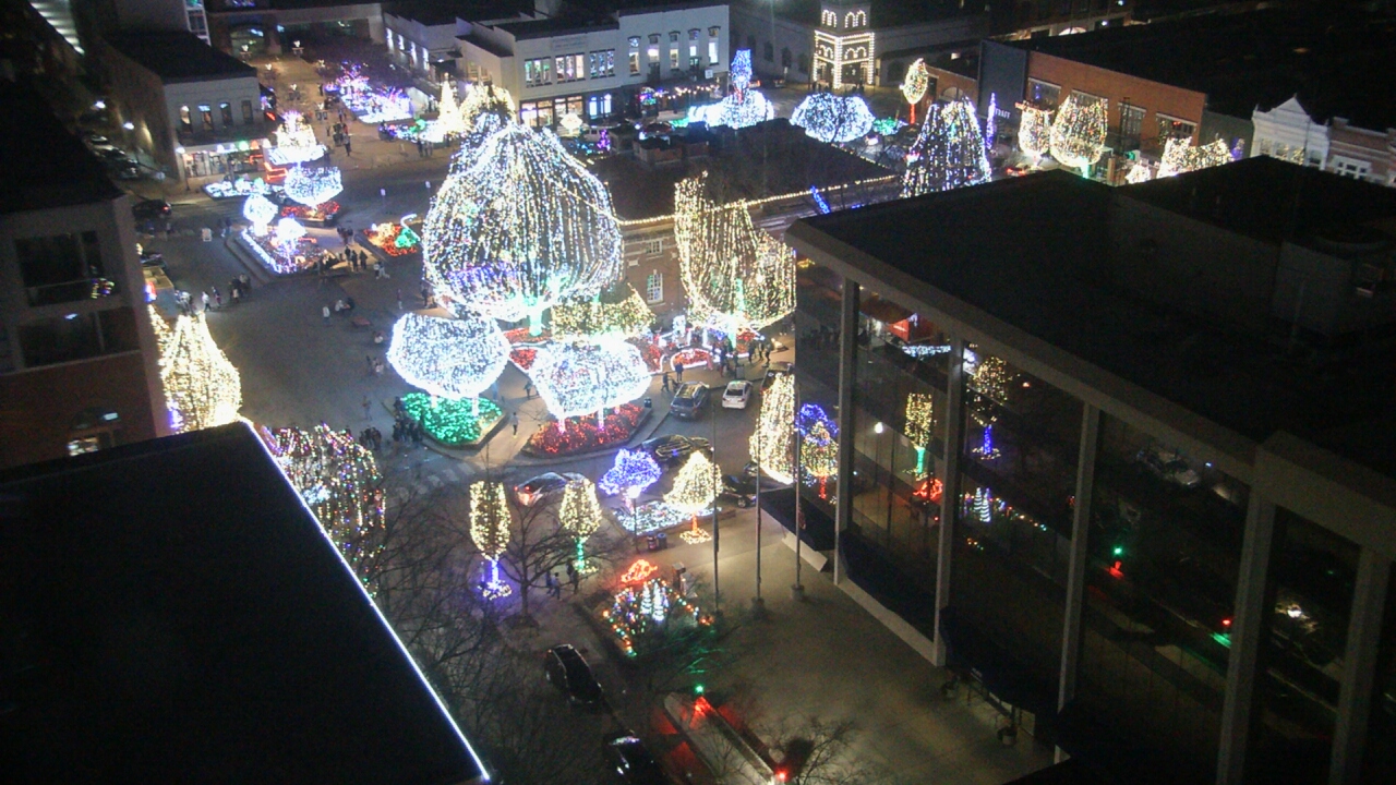 Thumbnail for current weather camera view from The Graduate Hotel in Fayetteville, Arkansas