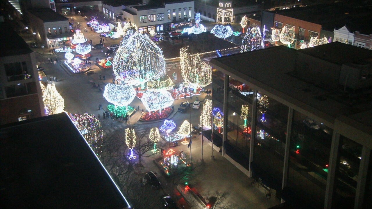 Thumbnail for current weather camera view from The Graduate Hotel in Fayetteville, Arkansas