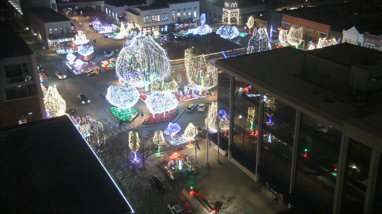 Thumbnail for current weather camera view from The Graduate Hotel in Fayetteville, Arkansas