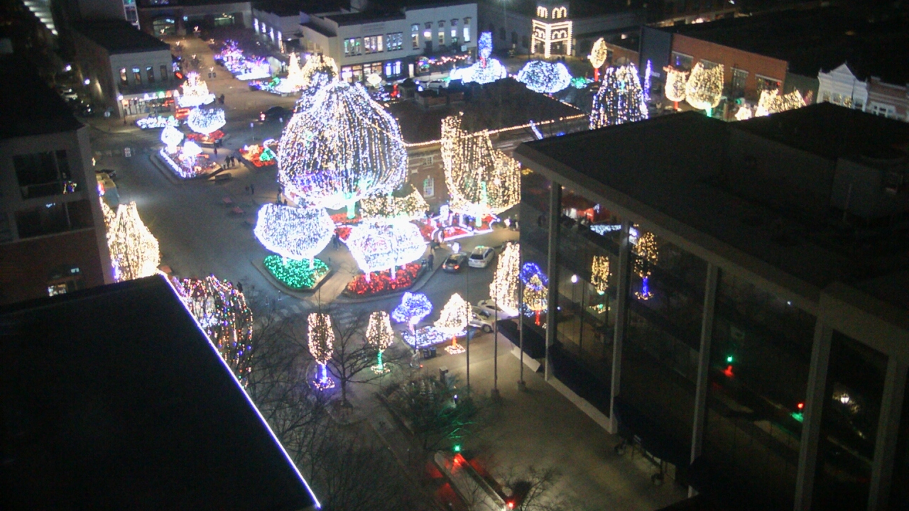 Thumbnail for current weather camera view from The Graduate Hotel in Fayetteville, Arkansas