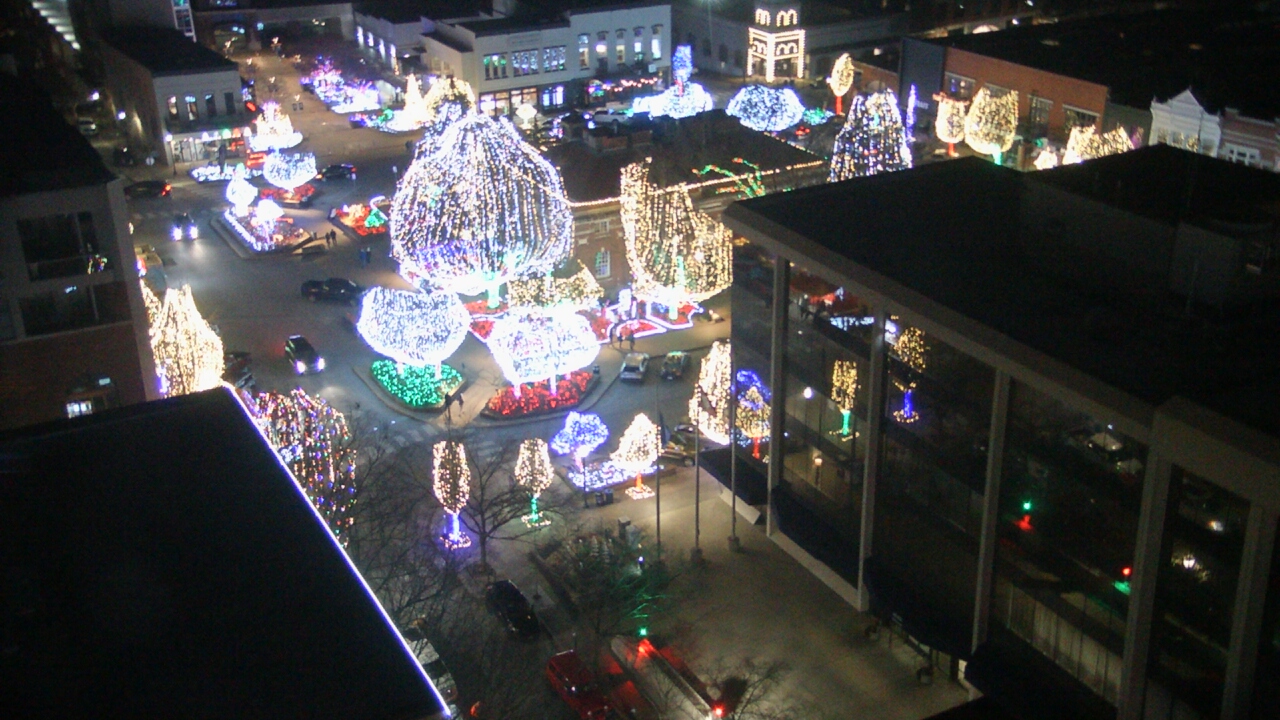 Thumbnail for current weather camera view from The Graduate Hotel in Fayetteville, Arkansas