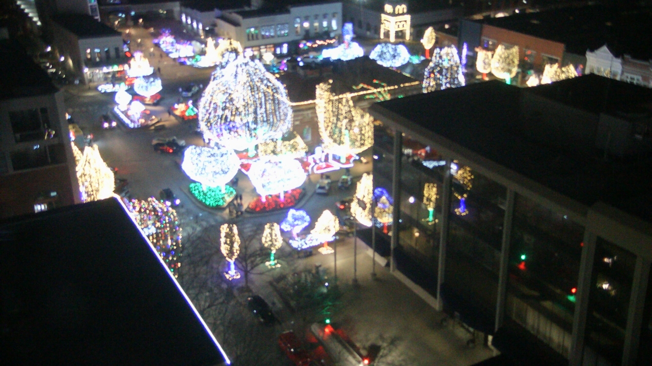 Thumbnail for current weather camera view from The Graduate Hotel in Fayetteville, Arkansas