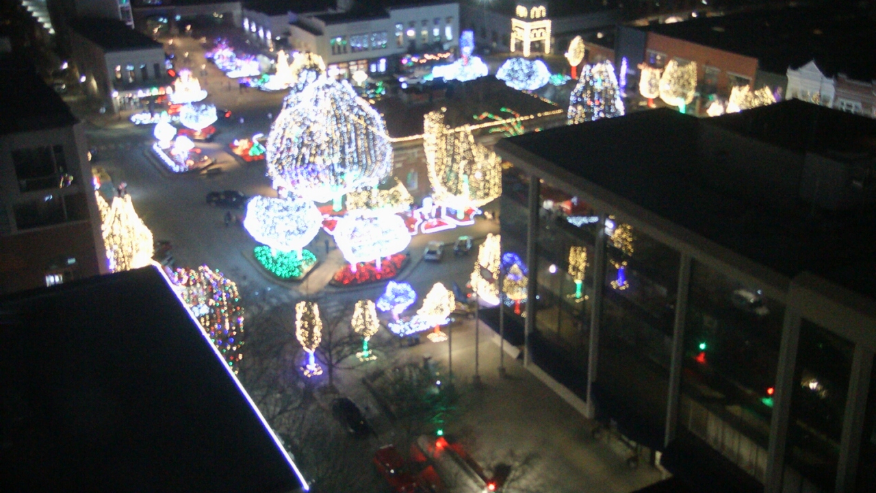 Thumbnail for current weather camera view from The Graduate Hotel in Fayetteville, Arkansas