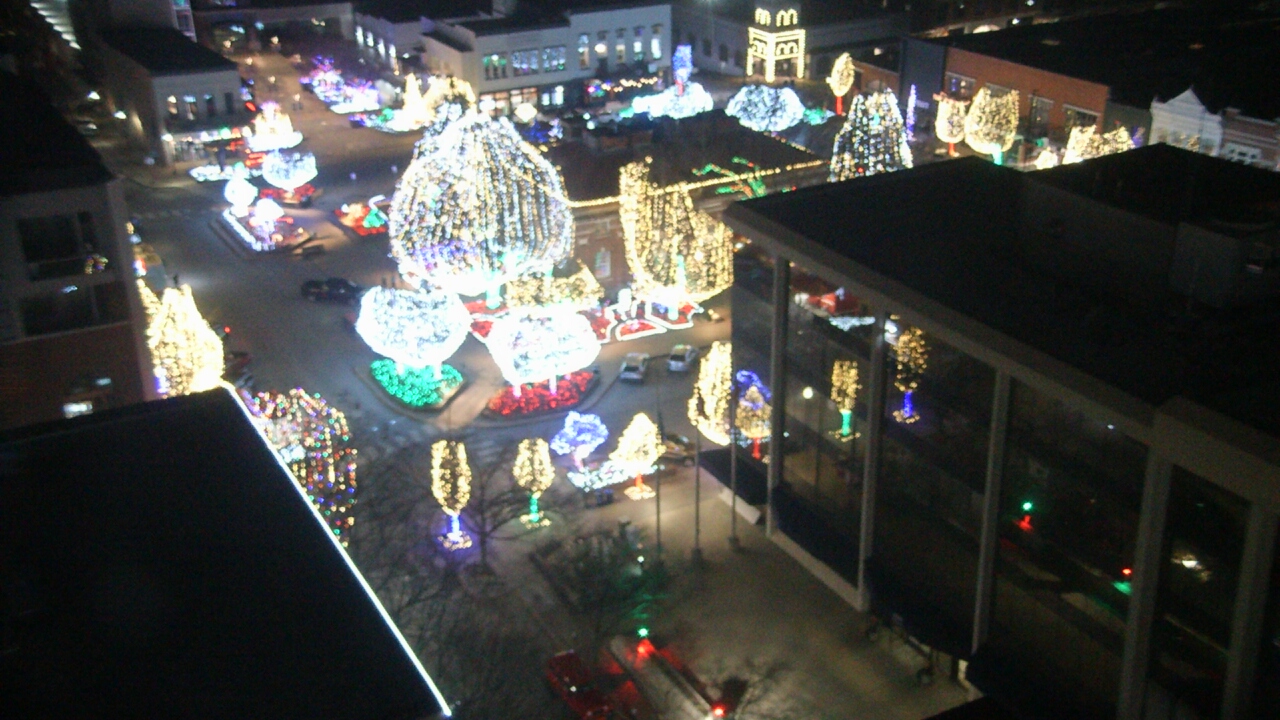 Thumbnail for current weather camera view from The Graduate Hotel in Fayetteville, Arkansas