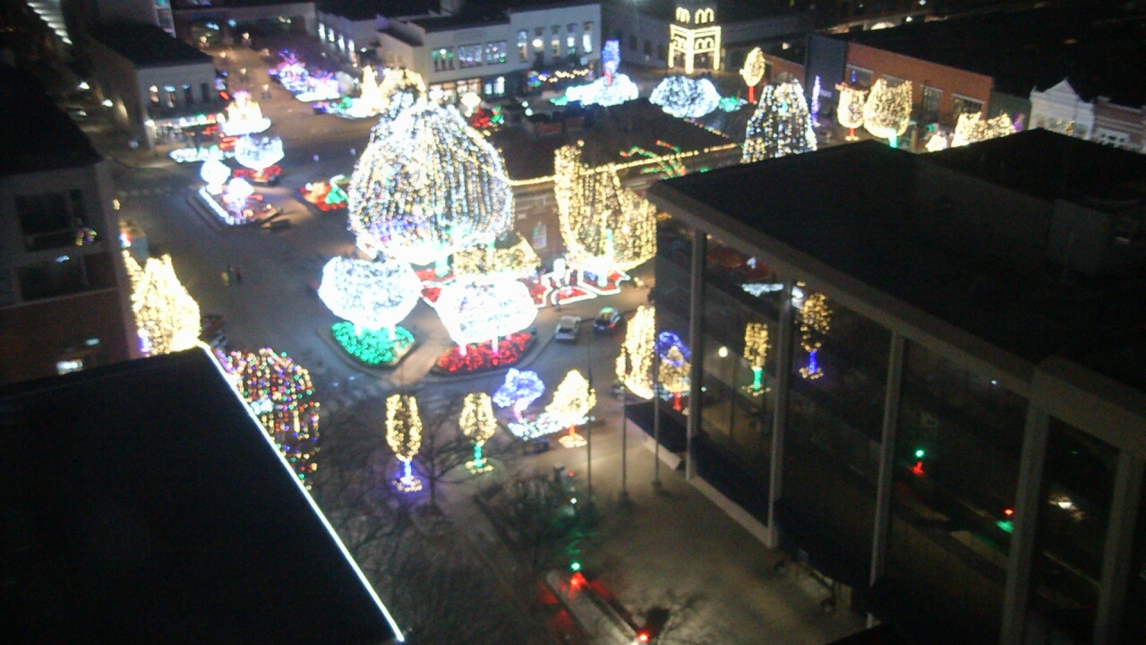 Thumbnail for current weather camera view from The Graduate Hotel in Fayetteville, Arkansas