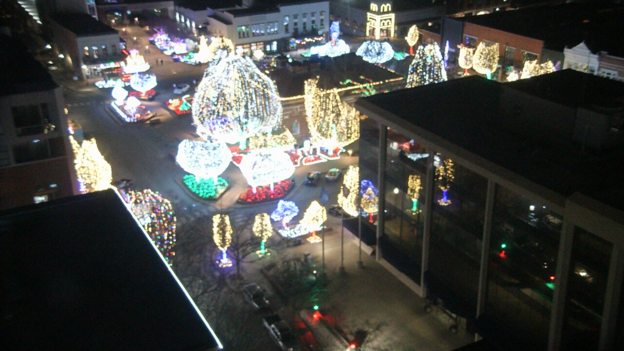 Thumbnail for current weather camera view from The Graduate Hotel in Fayetteville, Arkansas