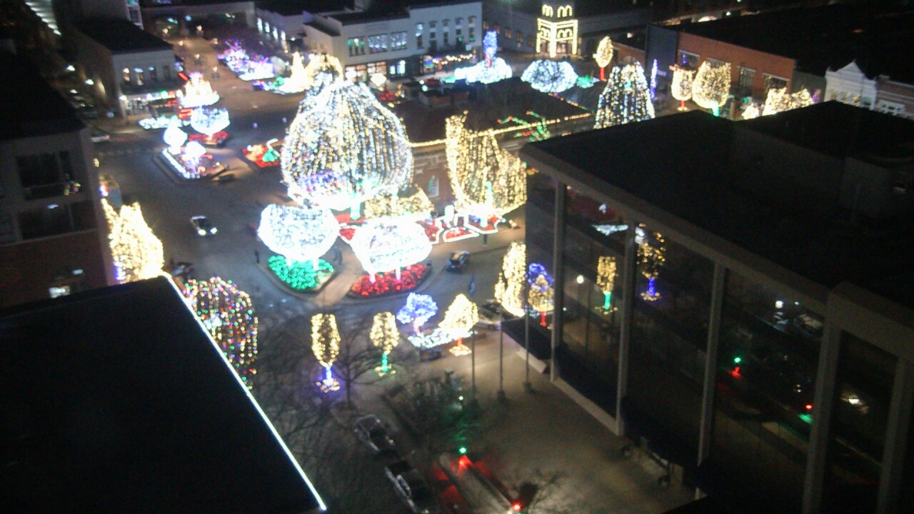 Thumbnail for current weather camera view from The Graduate Hotel in Fayetteville, Arkansas