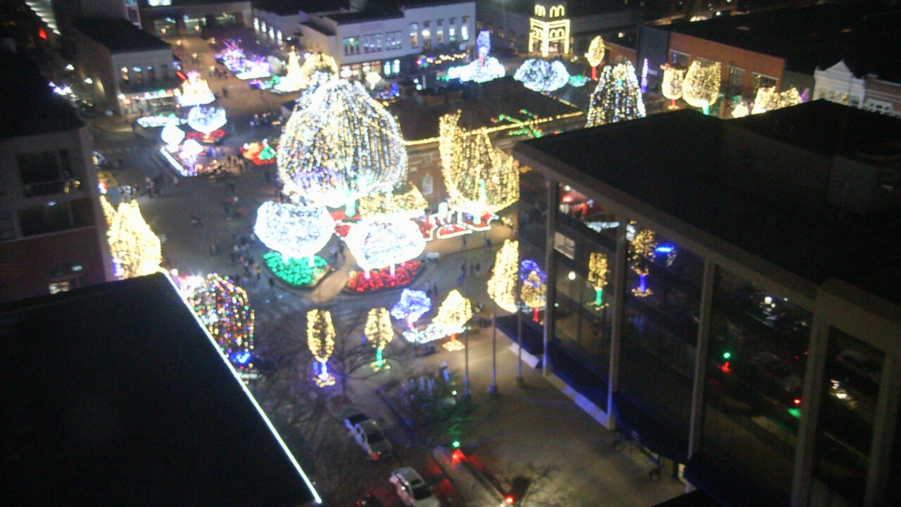 Thumbnail for current weather camera view from The Graduate Hotel in Fayetteville, Arkansas