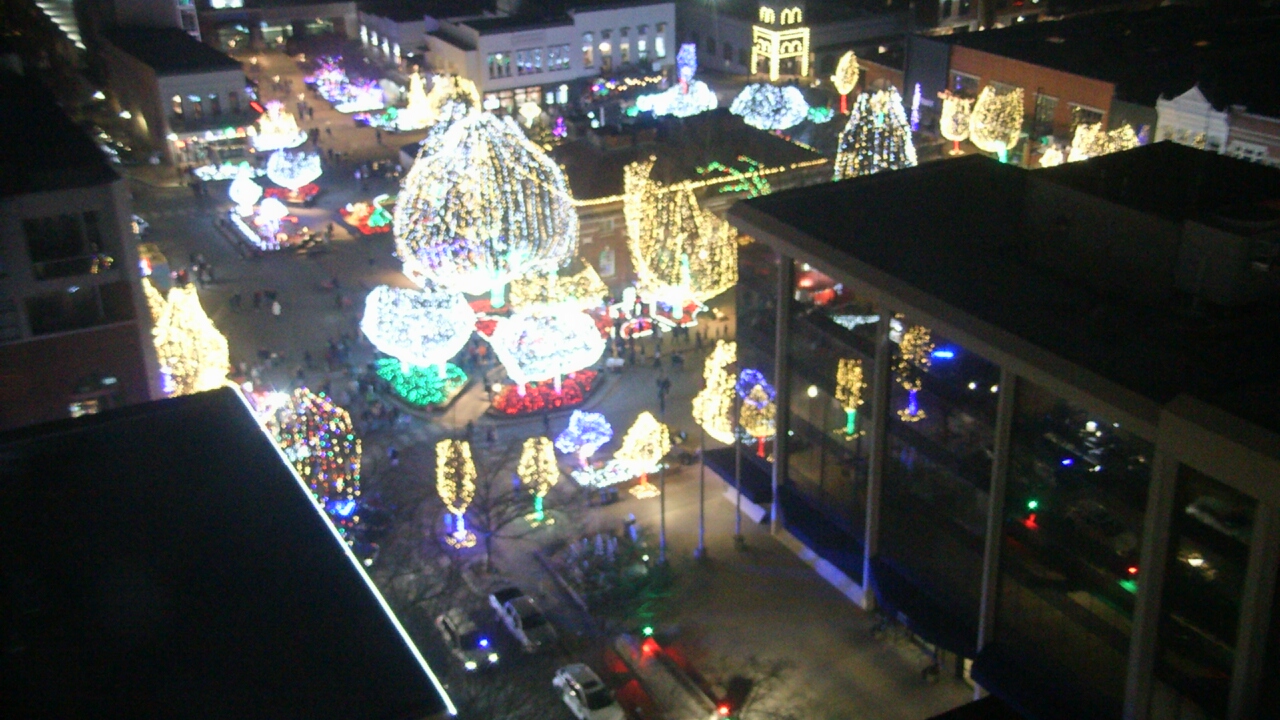 Thumbnail for current weather camera view from The Graduate Hotel in Fayetteville, Arkansas