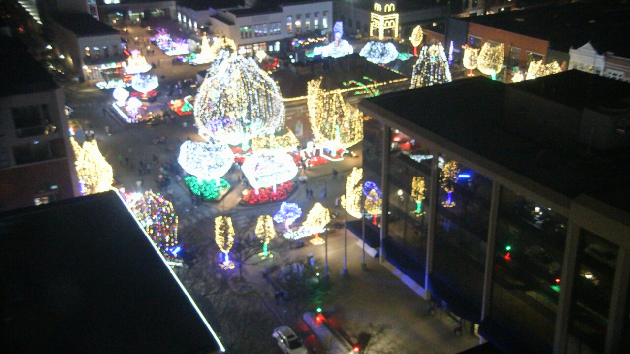 Thumbnail for current weather camera view from The Graduate Hotel in Fayetteville, Arkansas