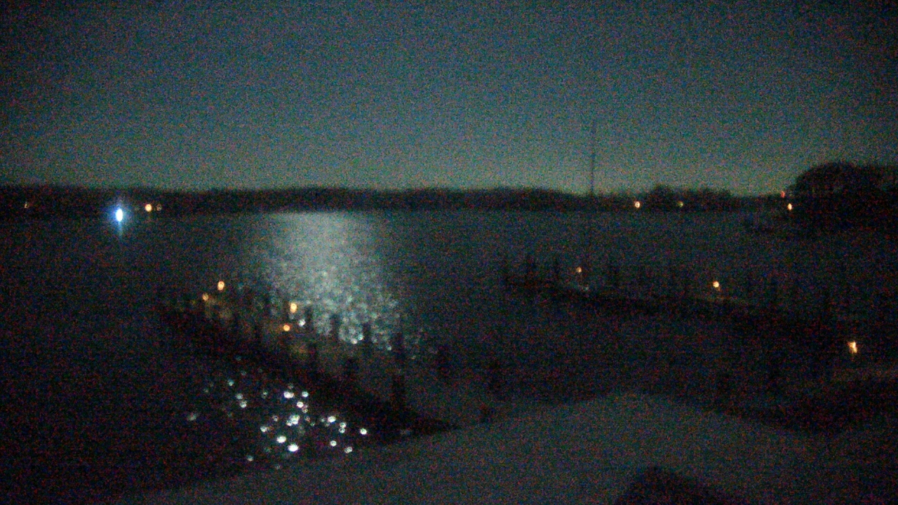 Thumbnail for current weather camera view from Gibson Island Club in Gibson Island, Maryland