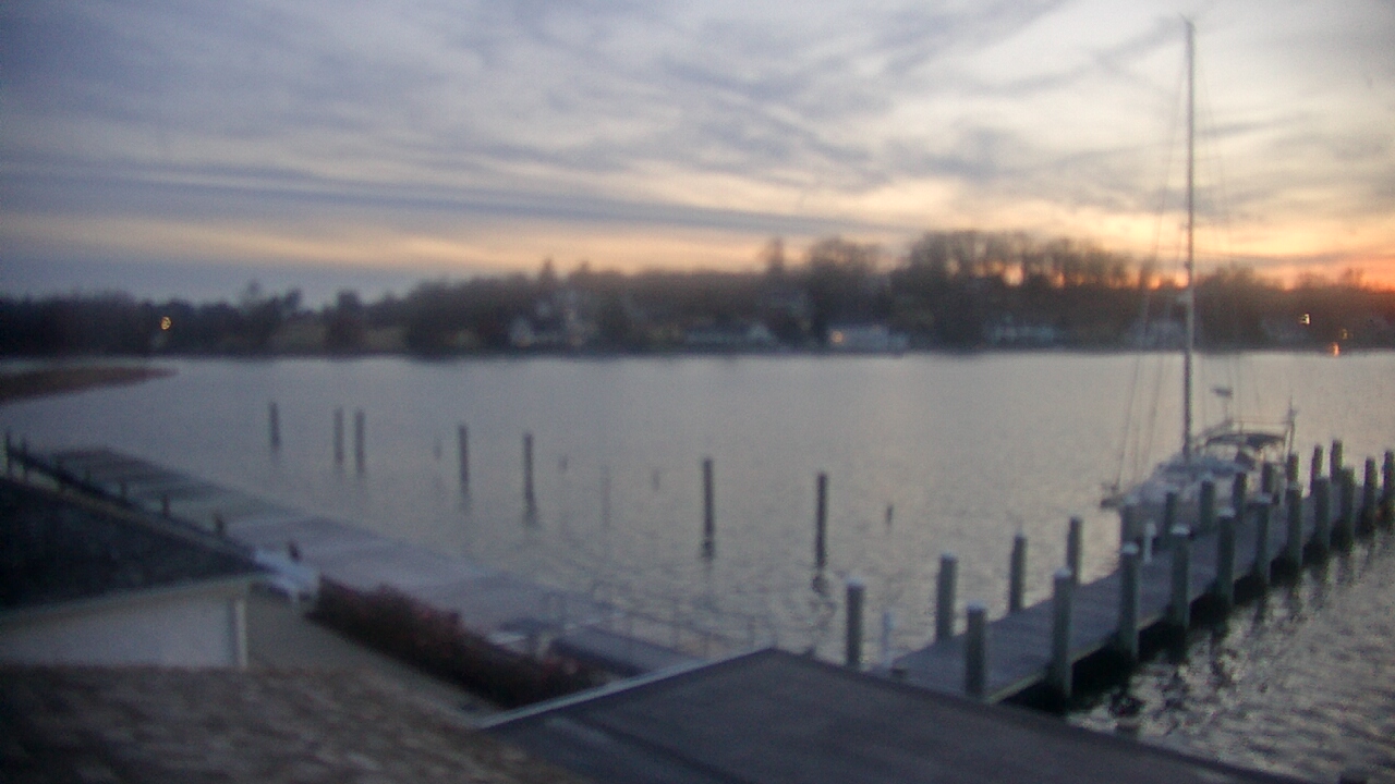 Thumbnail for current weather camera view from Gibson Island Club in Gibson Island, Maryland