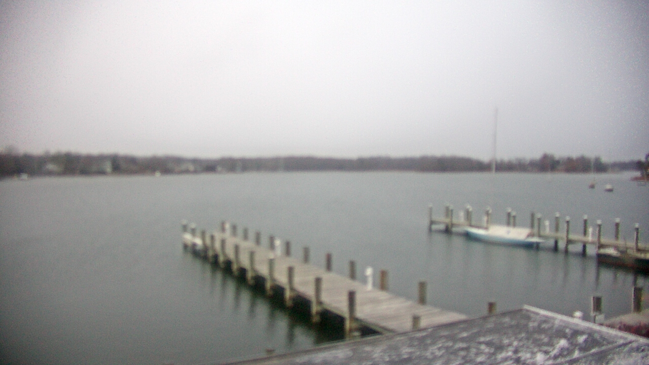 Thumbnail for current weather camera view from Gibson Island Club in Gibson Island, Maryland