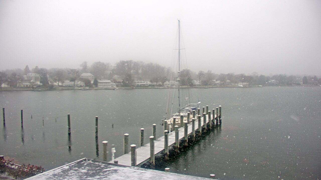 Thumbnail for current weather camera view from Gibson Island Club in Gibson Island, Maryland