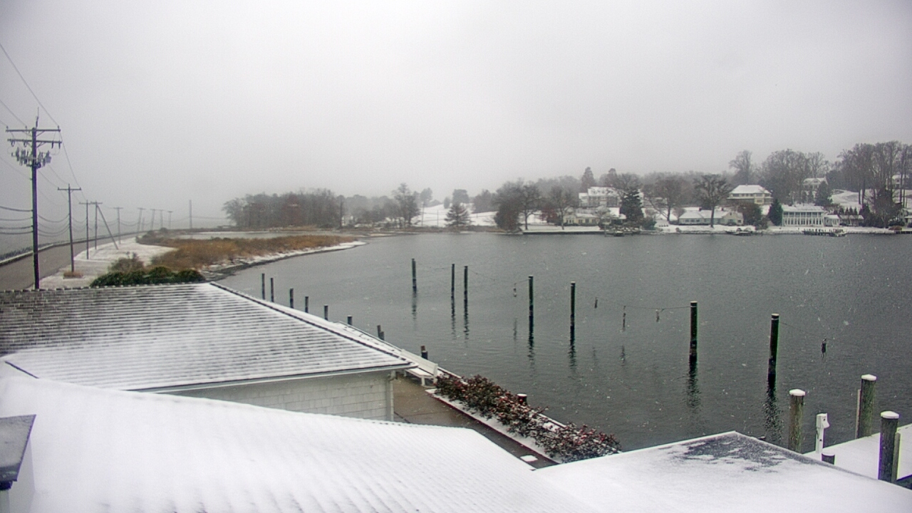 Thumbnail for current weather camera view from Gibson Island Club in Gibson Island, Maryland