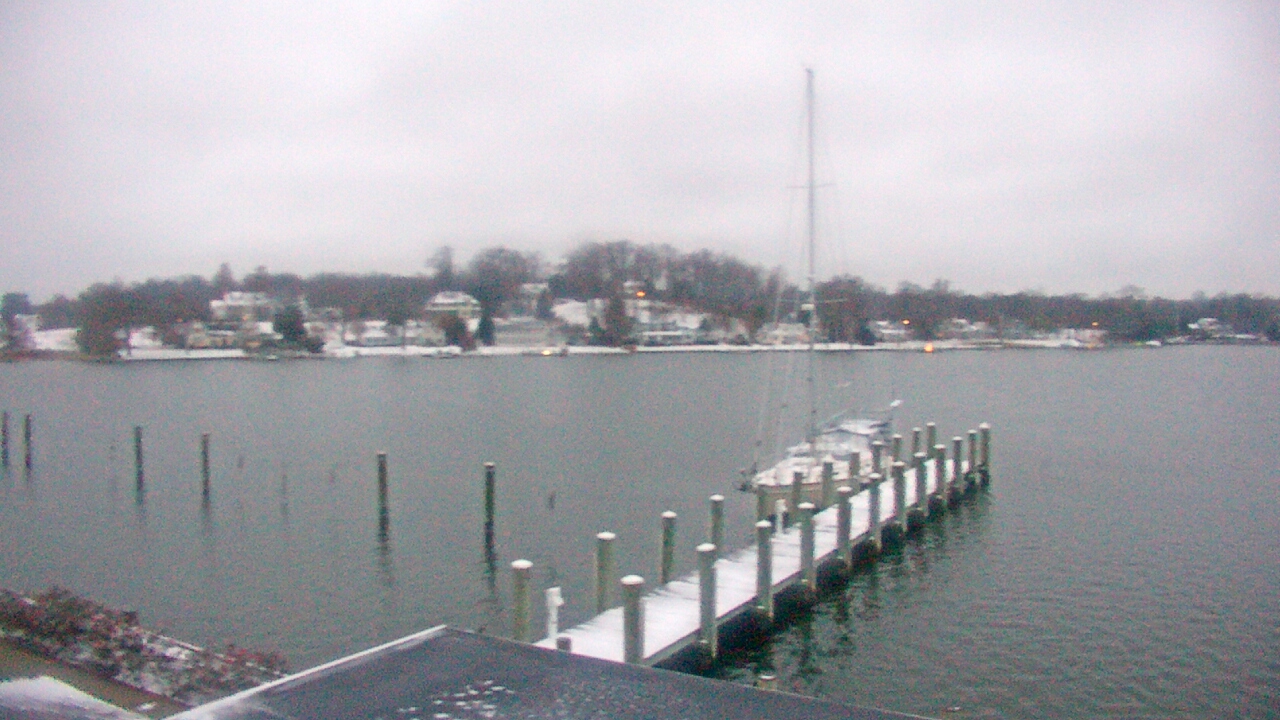 Thumbnail for current weather camera view from Gibson Island Club in Gibson Island, Maryland