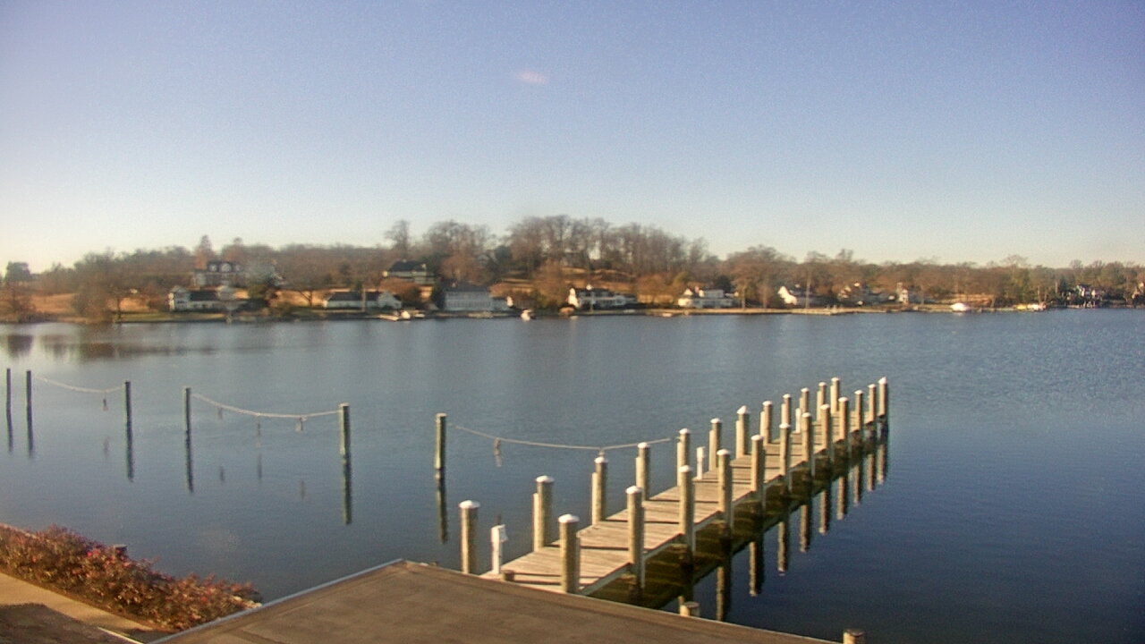 Thumbnail for current weather camera view from Gibson Island Club in Gibson Island, Maryland