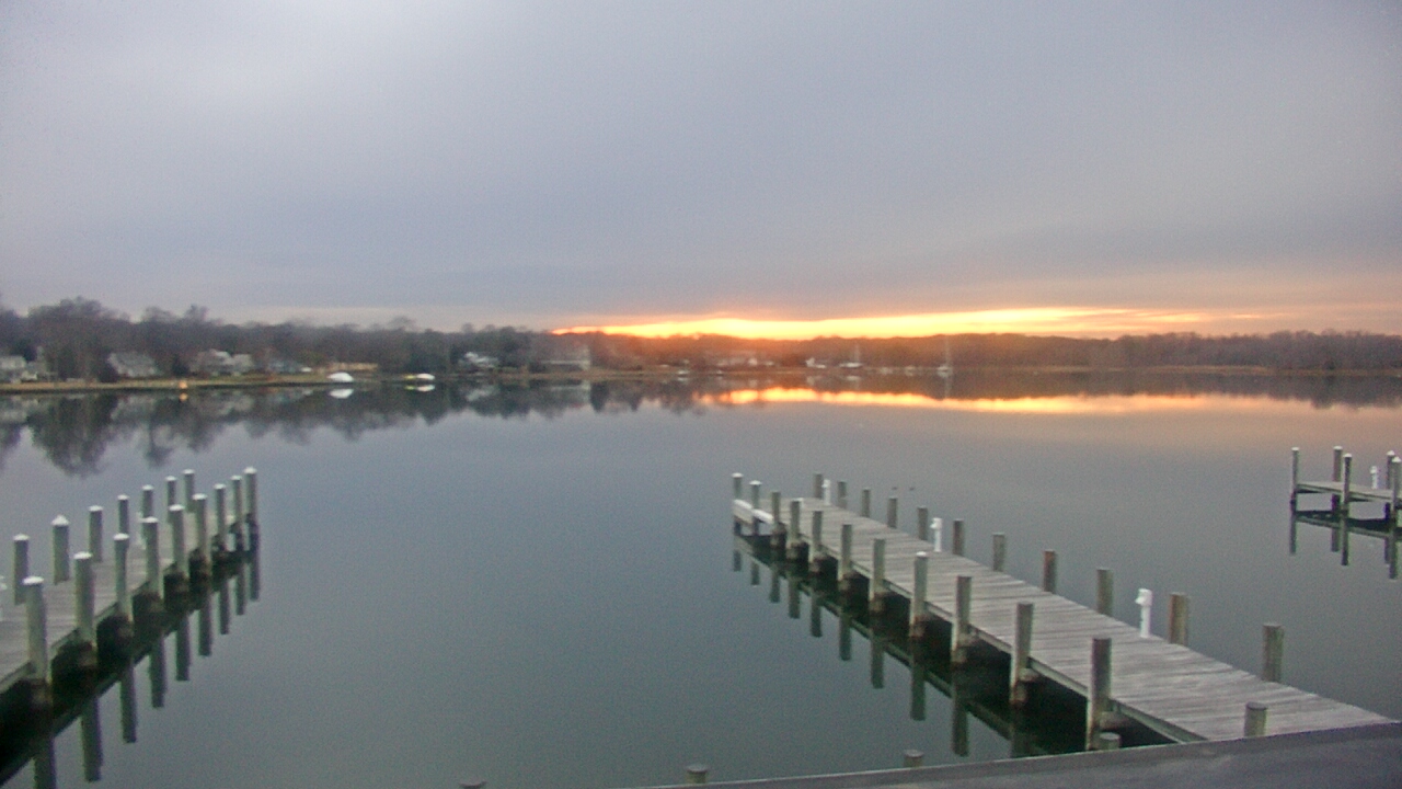 Thumbnail for current weather camera view from Gibson Island Club in Gibson Island, Maryland