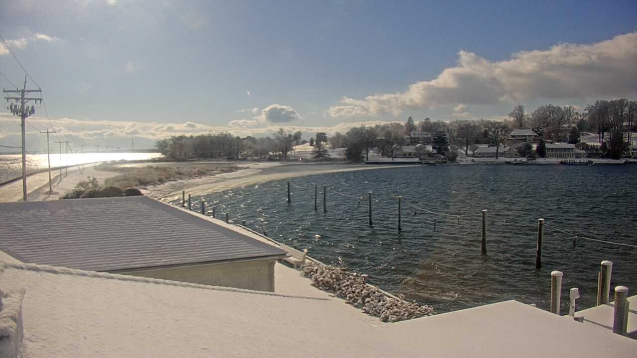 Thumbnail for current weather camera view from Gibson Island Club in Gibson Island, Maryland