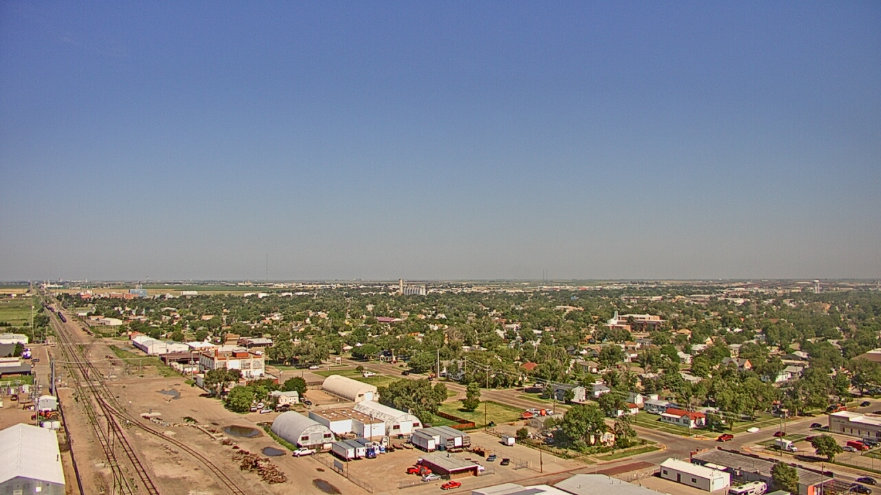 Thumbnail for current weather camera view from Garden City Coop Inc - city center in Garden City, Kansas