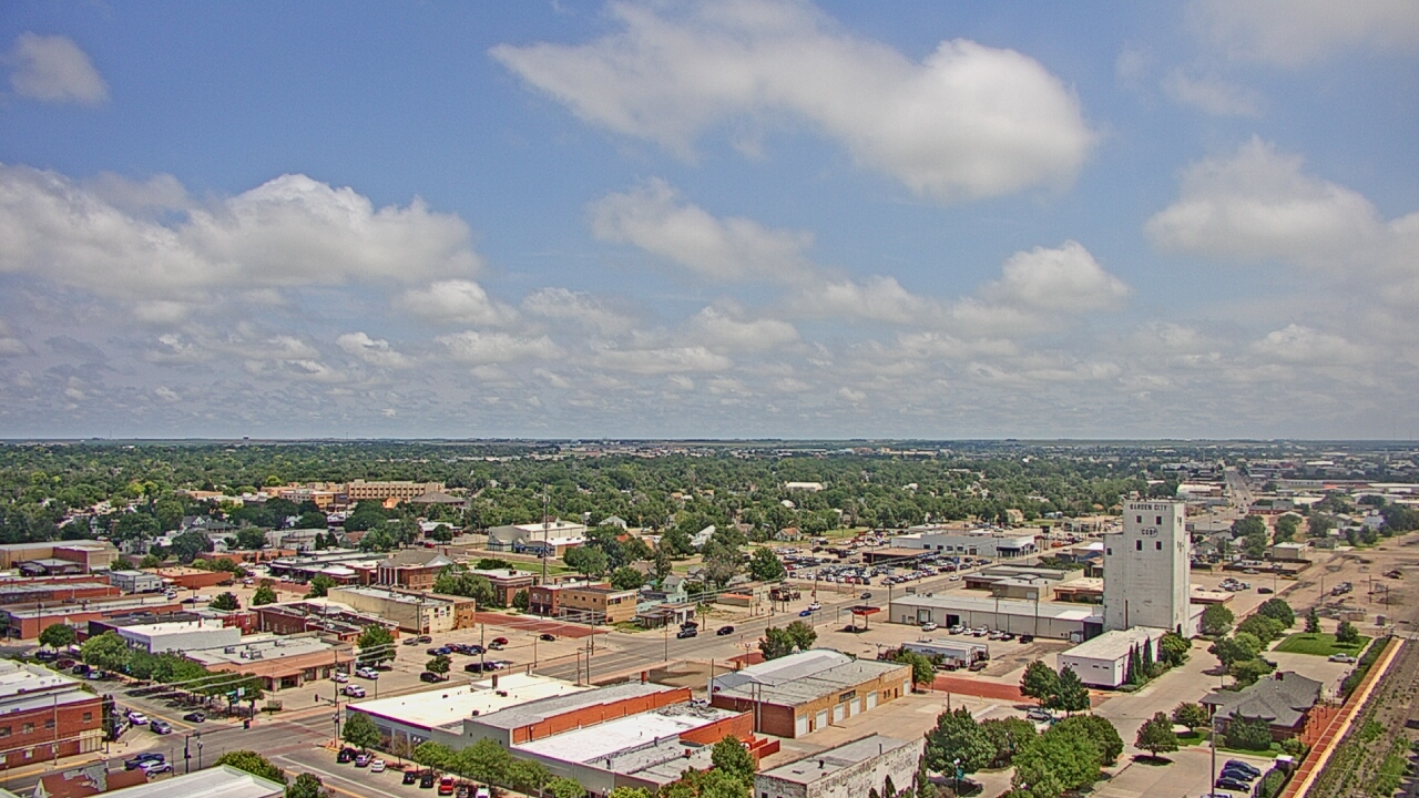 Thumbnail for current weather camera view from Garden City Coop Inc - city center in Garden City, Kansas