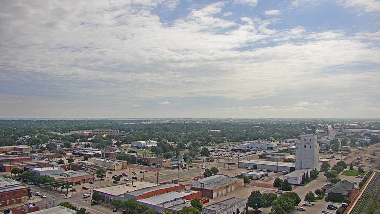 Thumbnail for current weather camera view from Garden City Coop Inc - city center in Garden City, Kansas