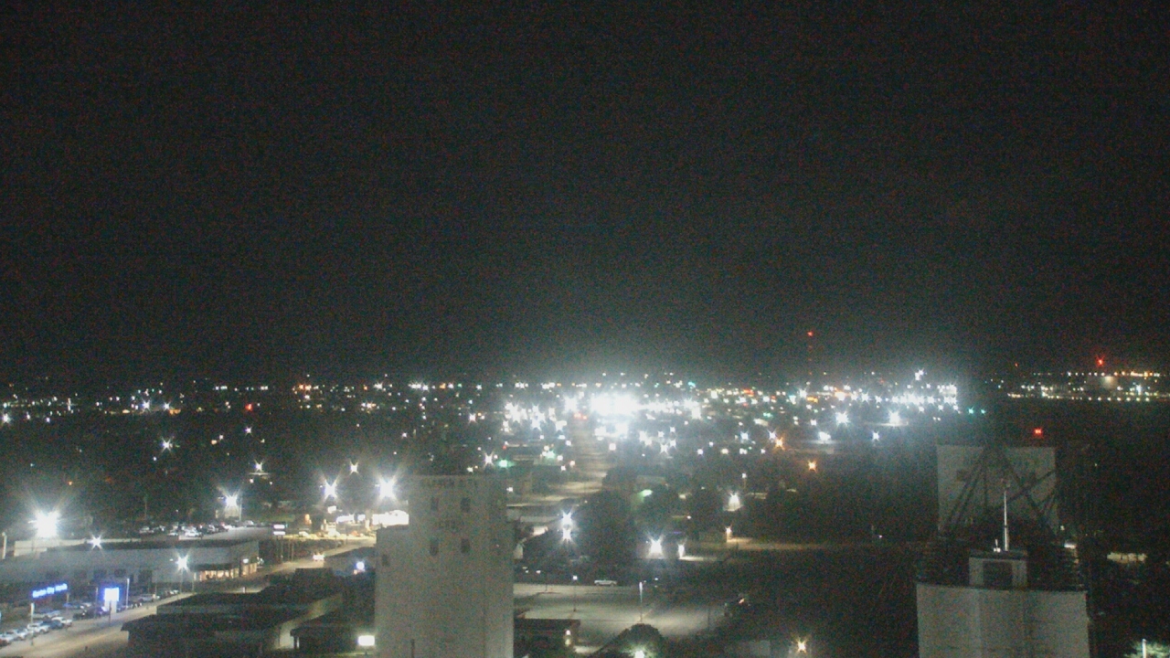 Thumbnail for current weather camera view from Garden City Coop Inc - city center in Garden City, Kansas