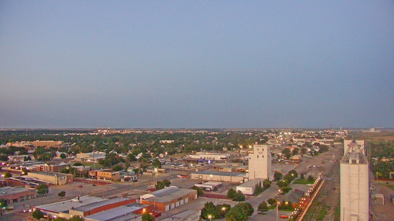 Thumbnail for current weather camera view from Garden City Coop Inc - city center in Garden City, Kansas
