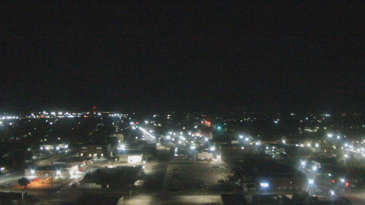 Thumbnail for current weather camera view from Garden City Coop Inc - city center in Garden City, Kansas